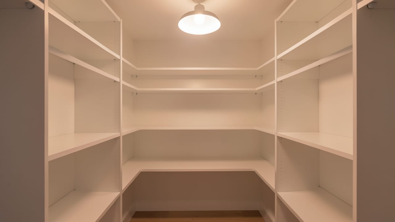 Closet Mold Cleanup in Clarksville, KY in Clarksville