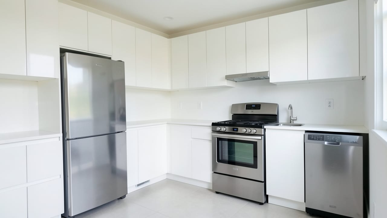 Kitchen Mold Cleanup in Redington Shores, FL in Redington Shores