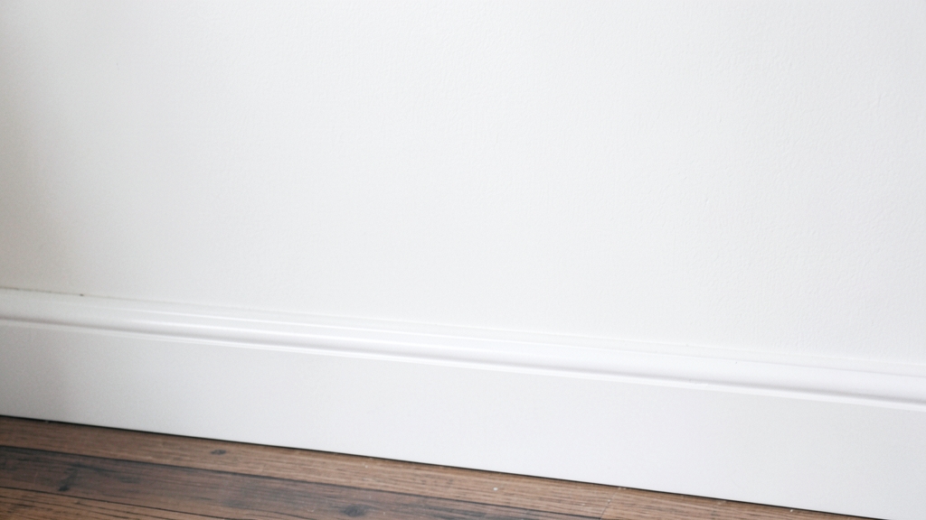 How Gutters and Downspouts Prevent Mold Growth in Riegelsville Homes