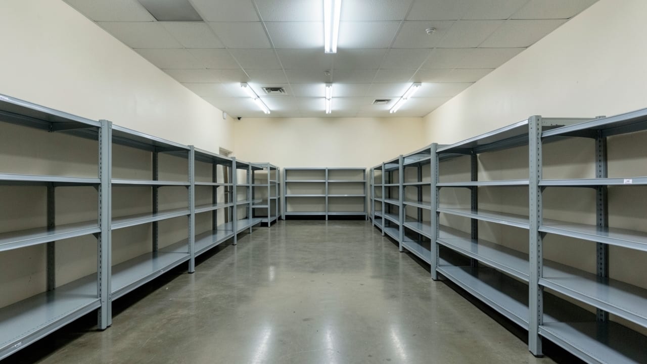 Retail Store Mold Remediation in Rocky Valley, PA in Rocky Valley